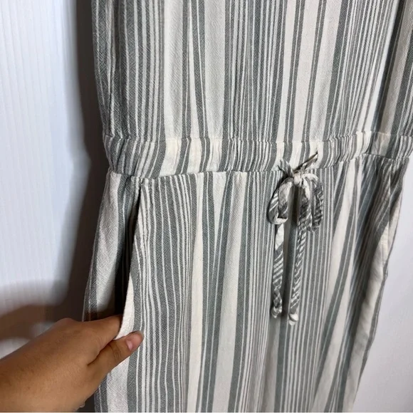 CLOTH & STONE Linen Blend Stripped Jumpsuit. Size Small - Picture 5 of 8